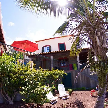 Casa Da Rainha Calheta (Madeira)
