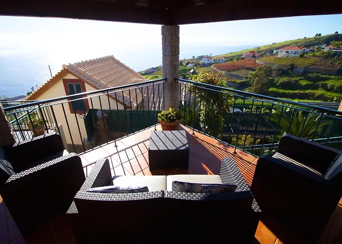 Holiday home Casa Da Rainha Calheta (Madeira)