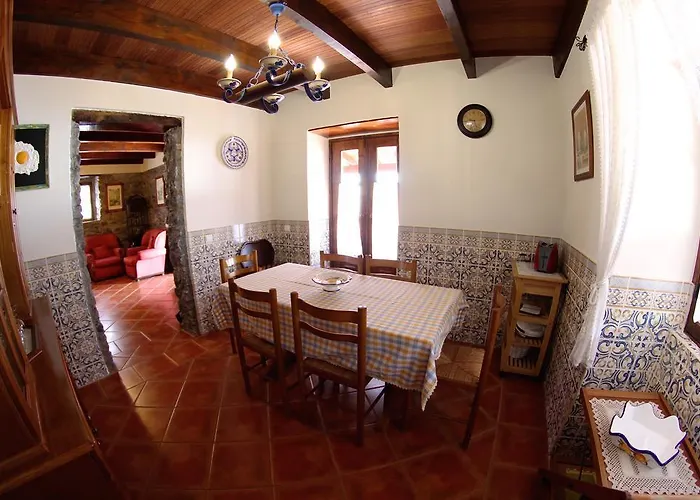 Casa Da Rainha * Calheta (Madeira)