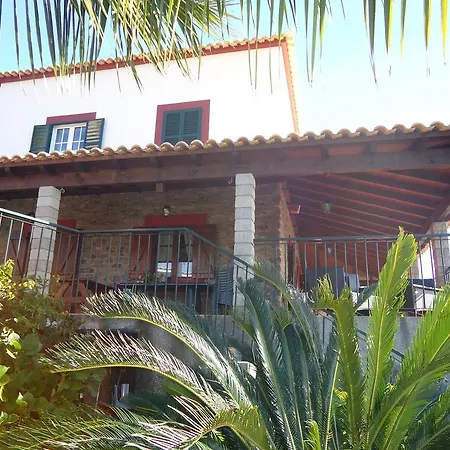 Semesterbostad Casa Da Rainha Calheta (Madeira)