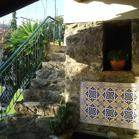 Casa Da Rainha *